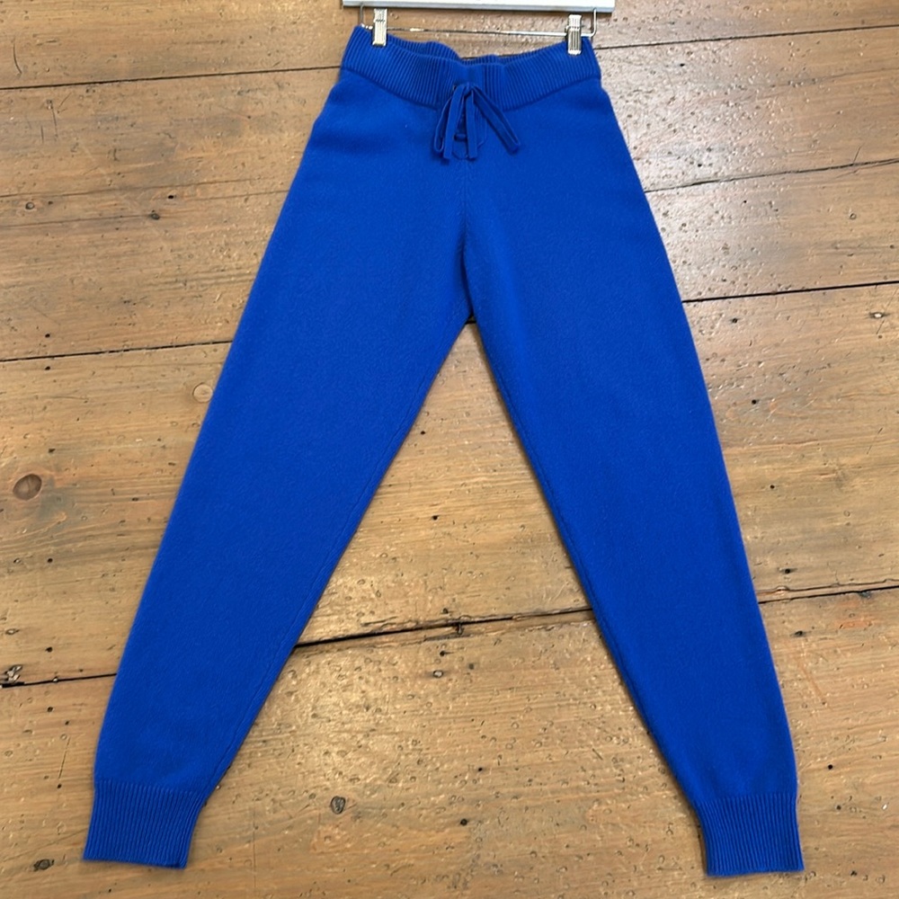 Cashmere sweat pants elastic waist and bottom